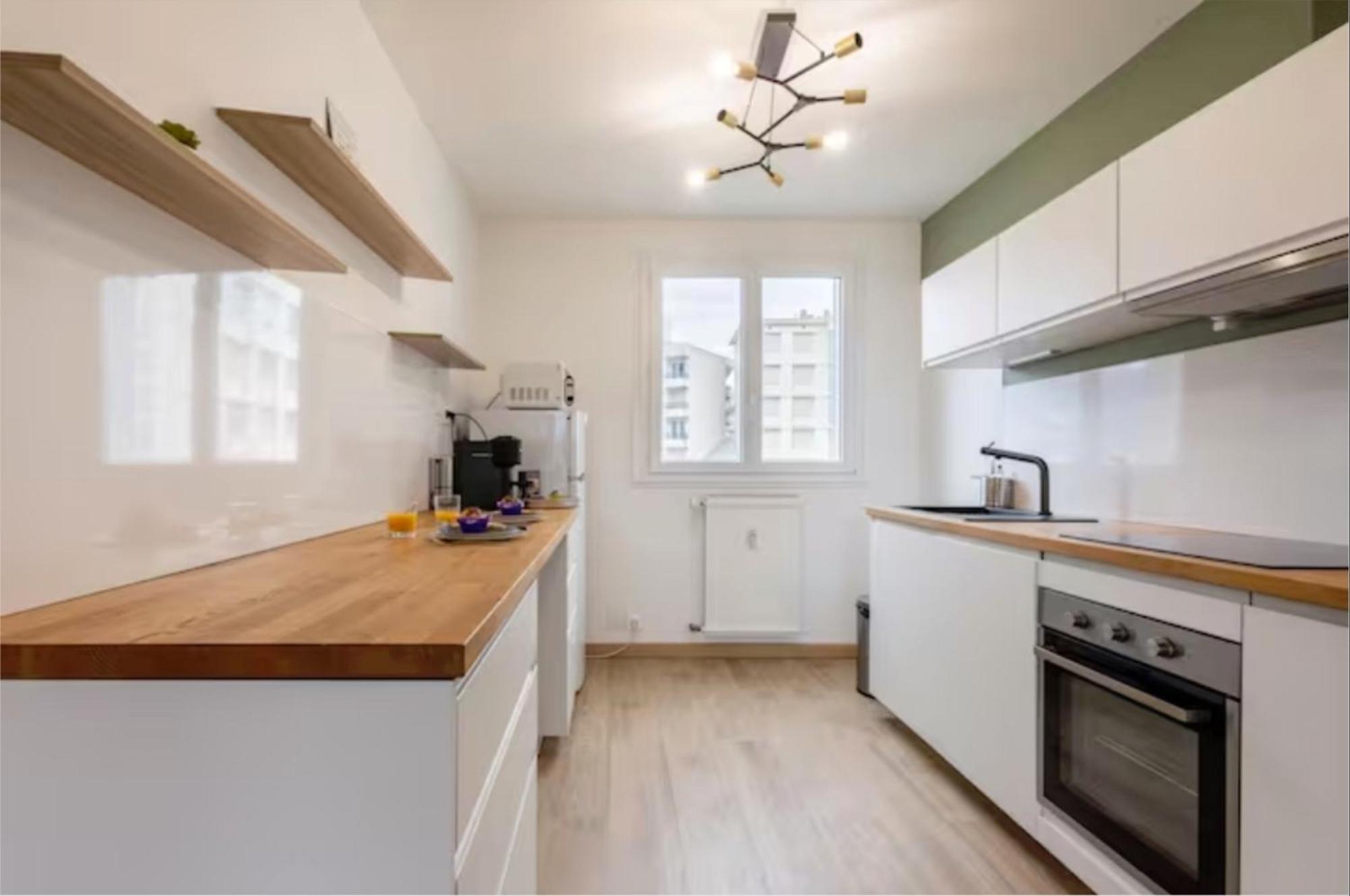 Logement Autour De Moi * * * * * Chambery Luaran gambar